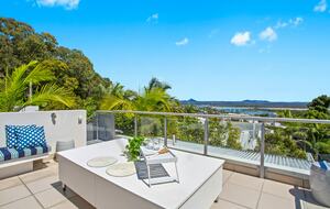 Stunning Duplex with Rooftop Terrace - Noosa, Australia