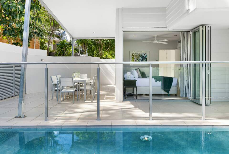 Stunning Duplex with Rooftop Terrace - Noosa, Australia