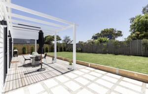 New Luxury Beach House | Huge North Facing Deck/Yard - Point Lonsdale, Australia