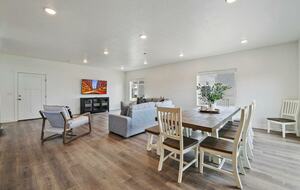 Beacon Point: Spacious Retreat with Ideal Beach Access to Bear Lake - Garden City, Utah