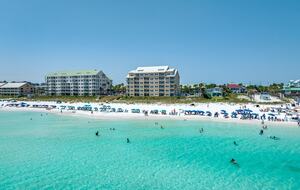 Gulf Breeze Penthouse | Beachfront Luxury in Destin - Destin, Florida