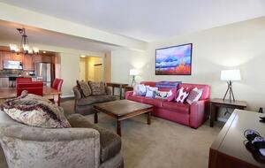 Mammoth Creek Two Bedroom | Walk To The Creek - Mammoth Lakes, California