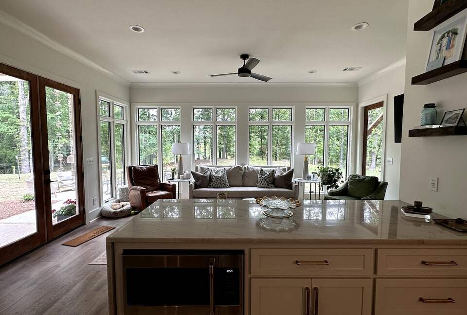 Entertaining Home with Private Lake in Oxford - Oxford, Mississippi