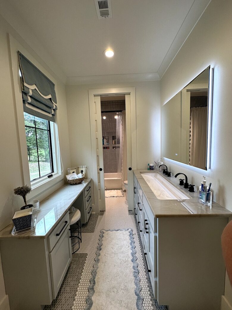 Entertaining Home with Private Lake in Oxford - Oxford, Mississippi