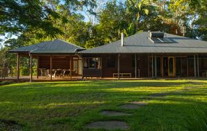 Lomani - Farrants Hill, Australia