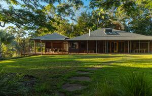 Lomani - Farrants Hill, Australia