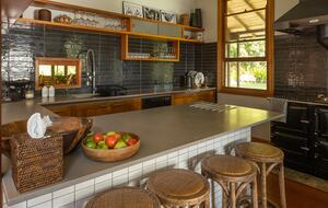 Lomani - Farrants Hill, Australia