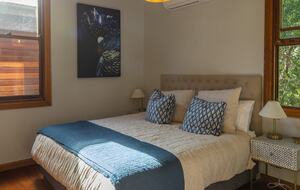 Lomani - Farrants Hill, Australia