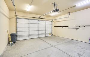 Stunning 2-Story Spanish Townhome with Mountain Views - La Quinta, California