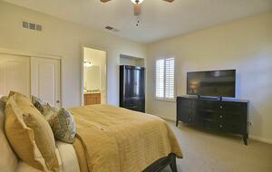 Stunning 2-Story Spanish Townhome with Mountain Views - La Quinta, California