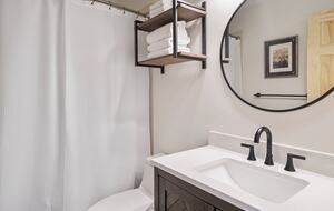 Boulder Bend: Blue River’s Premier Retreat - Breckenridge, Colorado