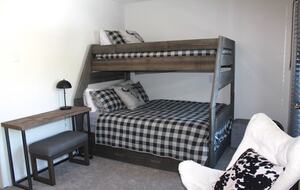 Boulder Bend: Blue River’s Premier Retreat - Breckenridge, Colorado