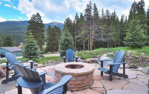 Boulder Bend: Blue River’s Premier Retreat - Breckenridge, Colorado