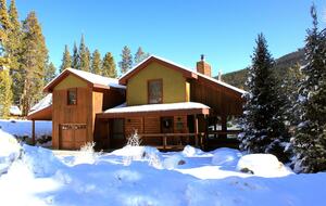 Boulder Bend: Blue River’s Premier Retreat - Breckenridge, Colorado