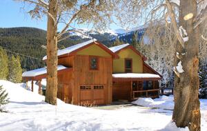 Boulder Bend: Blue River’s Premier Retreat - Breckenridge, Colorado