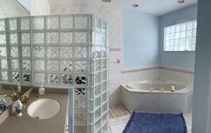 Riverside Bliss with Beach Access in Melbourne Beach - Melbourne Beach, Florida