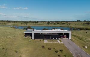 Modern Waterfront Lake House | Carmelo Golf - Carmelo, Uruguay