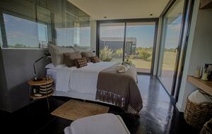 Modern Waterfront Lake House | Carmelo Golf - Carmelo, Uruguay