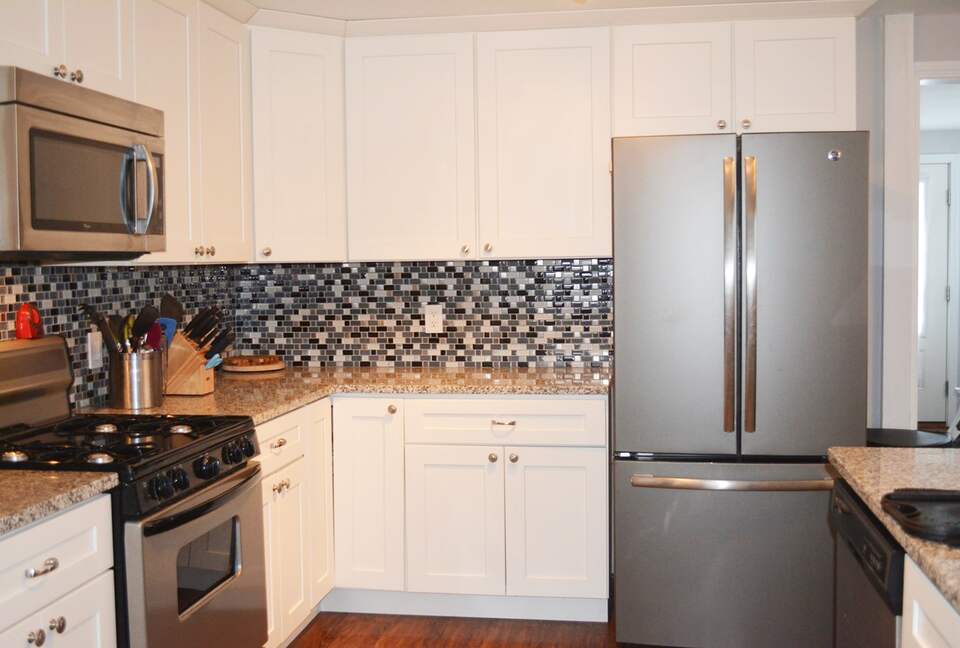 Cape Cod Cottage | Private Popponesset Beach Access - Mashpee, Massachusetts