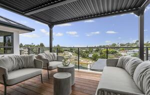 Luxury Mission Bay Oasis with Heated Pool - Auckland, New Zealand
