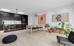 Luxury 2-Bedroom Penthouse in City Centre - Reykjavík, Iceland