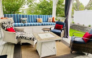 Ocean Views in Historic Plymouth - Plymouth, Massachusetts