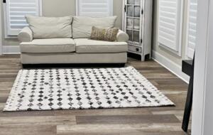 Lake House with Year Round Views - White, Georgia