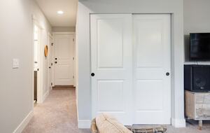 Quiet West Seattle Home | Best Location! - Seattle, Washington