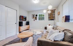 Quiet West Seattle Home | Best Location! - Seattle, Washington