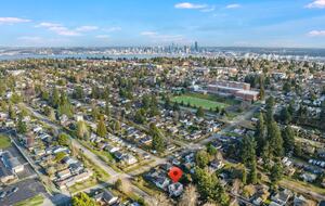 Quiet West Seattle Home | Best Location! - Seattle, Washington