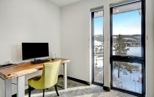 Spacious Townhome with Hot Tub and Fireplace - Winter Park, Colorado