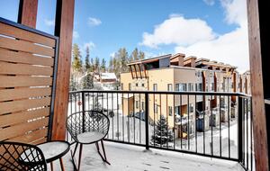 Spacious Townhome with Hot Tub and Fireplace - Winter Park, Colorado