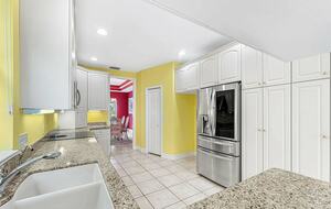 Riverside Bliss with Beach Access in Melbourne Beach - Melbourne Beach, Florida