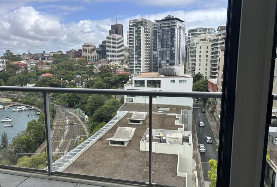 Lavender Bay Views - Milsons Point, Australia
