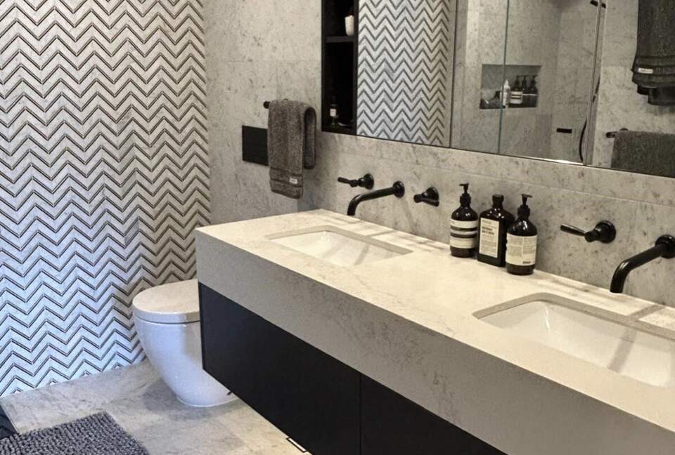 Lavender Bay Views - Milsons Point, Australia