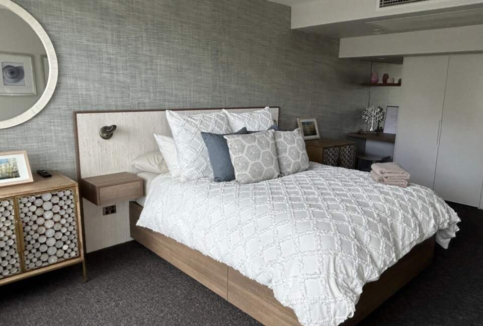 Lavender Bay Views - Milsons Point, Australia