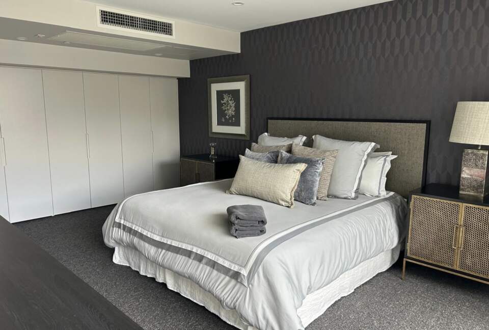 Lavender Bay Views - Milsons Point, Australia