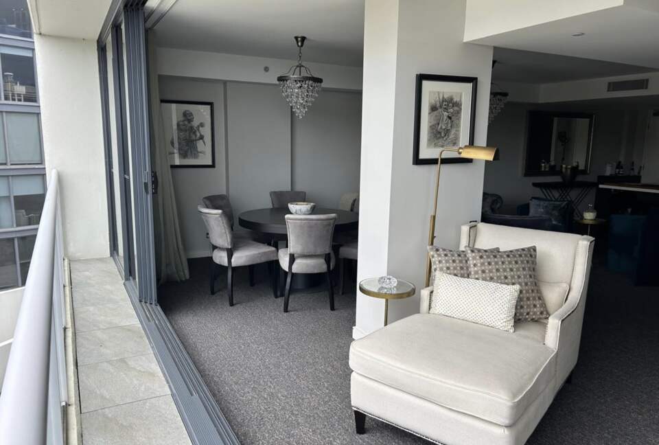 Lavender Bay Views - Milsons Point, Australia