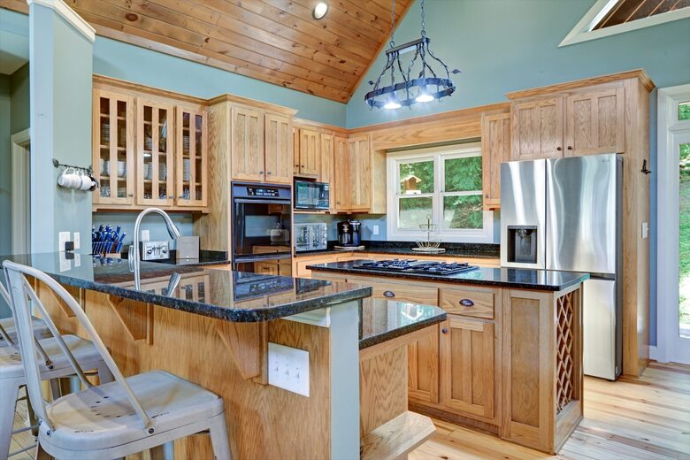 Lake Chatuge Mountain Retreat - Hiawassee, Georgia