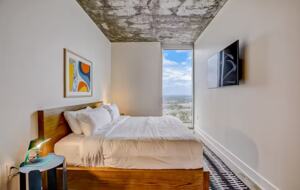 Stylish Urban Getaway in the Heart of Austin - Austin, Texas