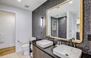 Stylish Urban Getaway in the Heart of Austin - Austin, Texas