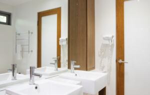 The Aqua Resort - Broadwater, Australia