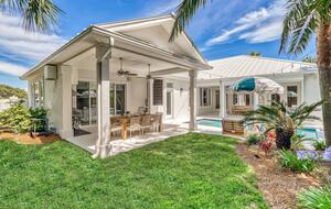 Seacrest West Retreat Near 30A Beaches - Inlet Beach, Florida