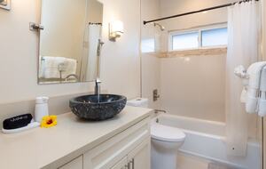 Modern Island Escape with Exclusive Hilton Resort Access - Waikoloa Village, Hawaii