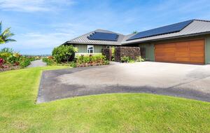 Modern Island Escape with Exclusive Hilton Resort Access - Waikoloa Village, Hawaii