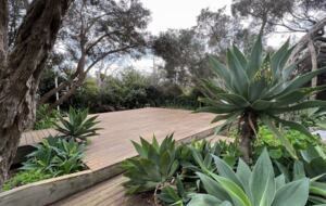 Moonah Decks Beach House - Rye, Australia