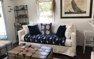 Lake Zoar Cottage - Sandy Hook, Connecticut