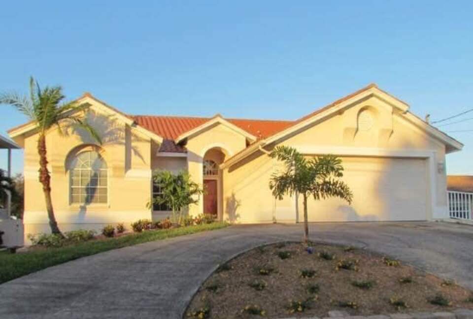 Waterfront St. Pete Retreat with Pool and Dock - St Petersburg, Florida