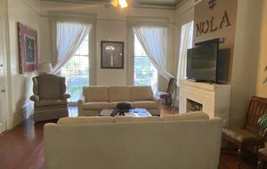 Elegant 1850s Home on the Mardi Gras Parade Route - New Orleans, Louisiana