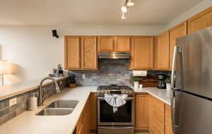 Beaver Creek Getaway | Steps to Gondola, 12 minutes to Vail - Avon, Colorado